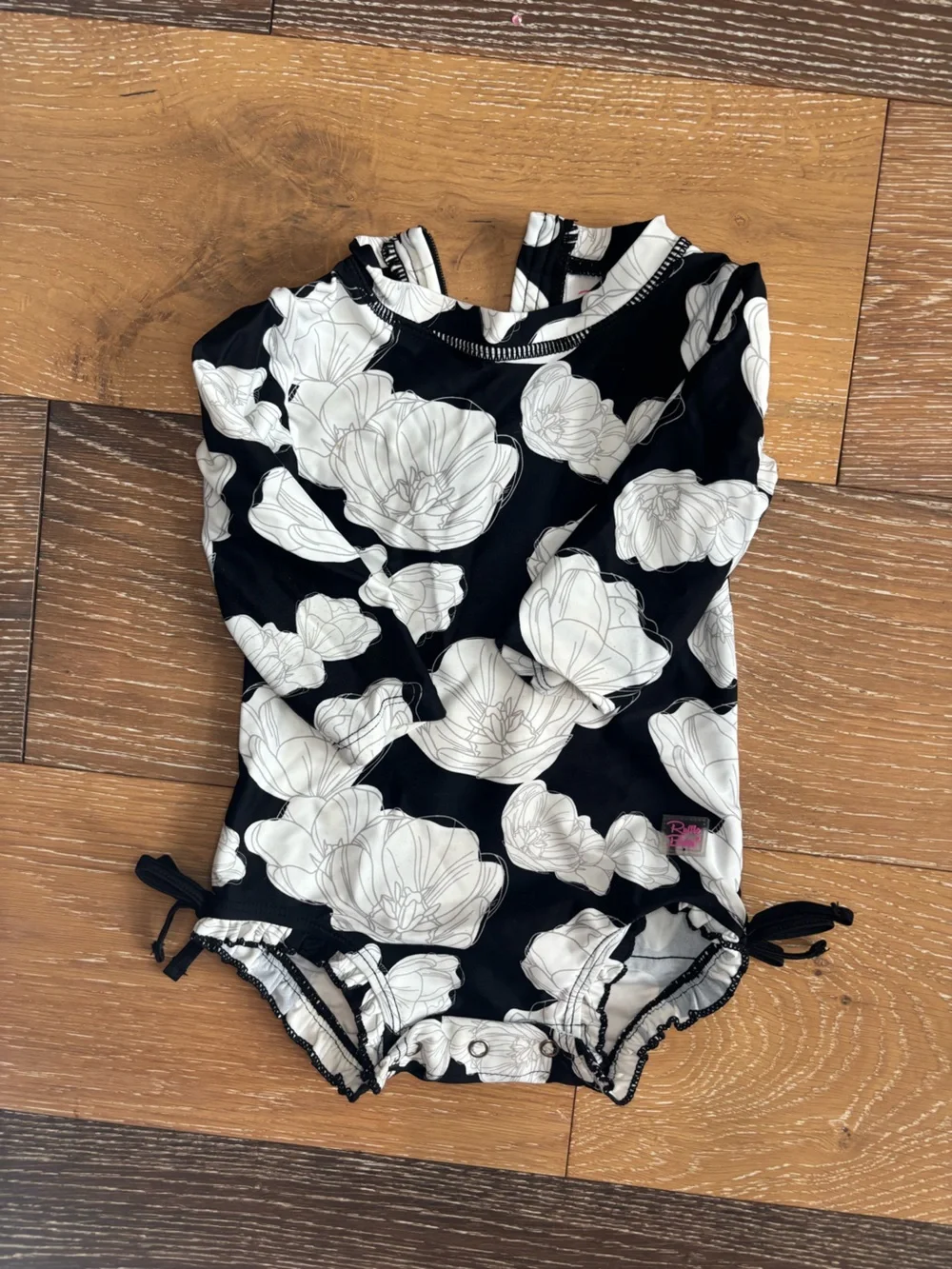 RuffleButts Black White Floral Long Sleeve Rash Guard Swimsuit 6-12M